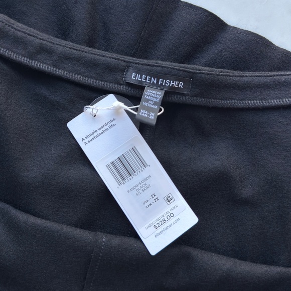 EILEEN FISHER 'Felted Wool Jersey A-Line Skirt' in Regenerative Wool - Picture 9 of 10